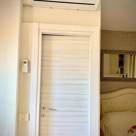 Via Riccardo Lombardi 29