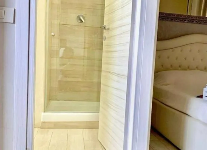 Via Riccardo Lombardi 29 Apartamento