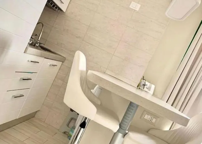 Lägenhet Via Riccardo Lombardi 29 *